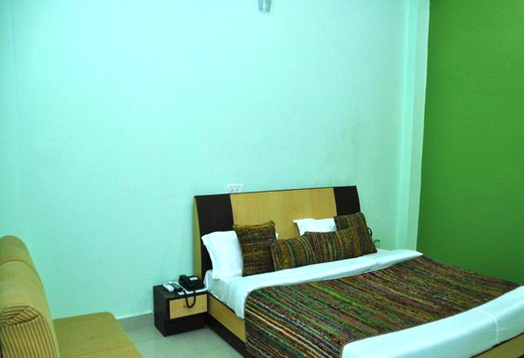 Hotel Shreeji Inn Haridwar Bilik gambar